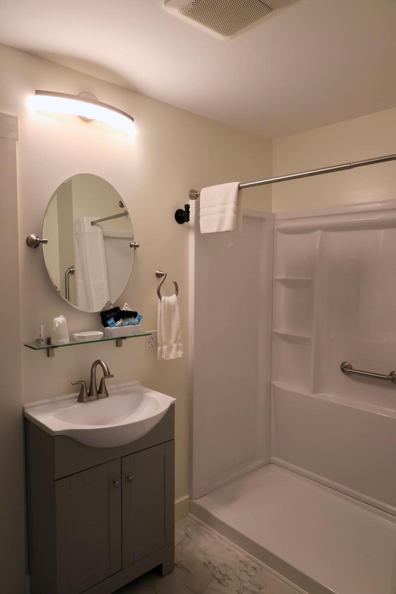 Profile Deluxe Motel Twin Mountain Экстерьер фото